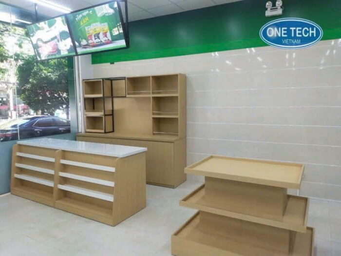 Bàn thu ngân mang vẻ đẹp trang nhã