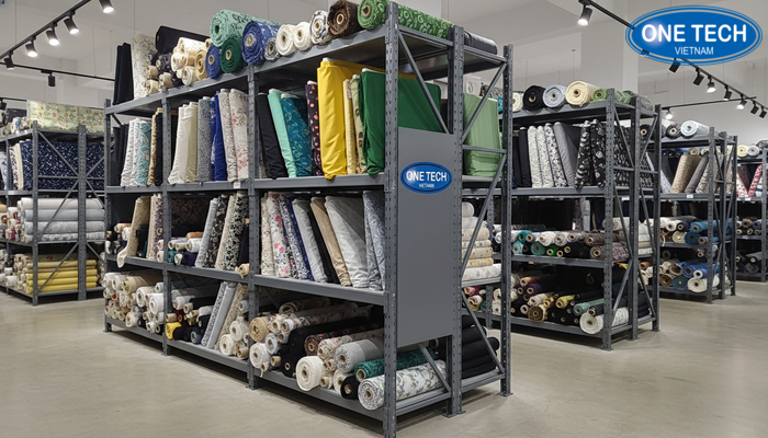 Checklist tiêu chí lựa chọn kệ trưng bày vải phù hợp cửa hàng và kho