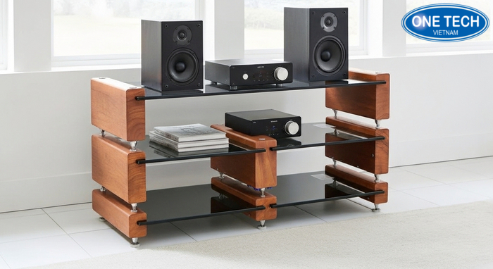 Ke trung bay loa mat kinh cuong luc khung kim loai